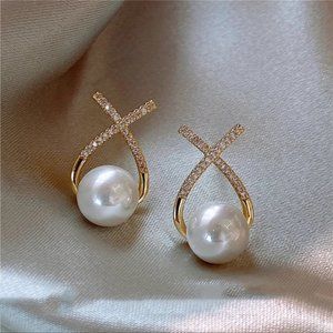 New Golden Cross with Pearl Stud Earrings